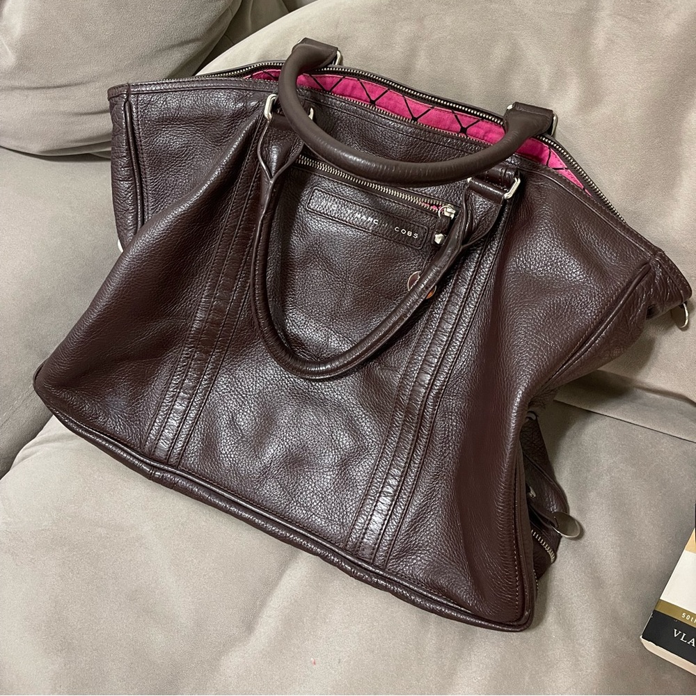 LIKE NEW MARC JACOBS TOTE BAG